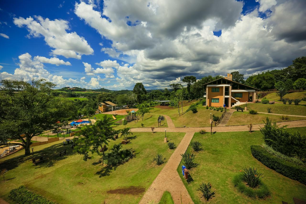 Hotel Aguas Do Vere Termas Dois Vizinhos Exterior foto